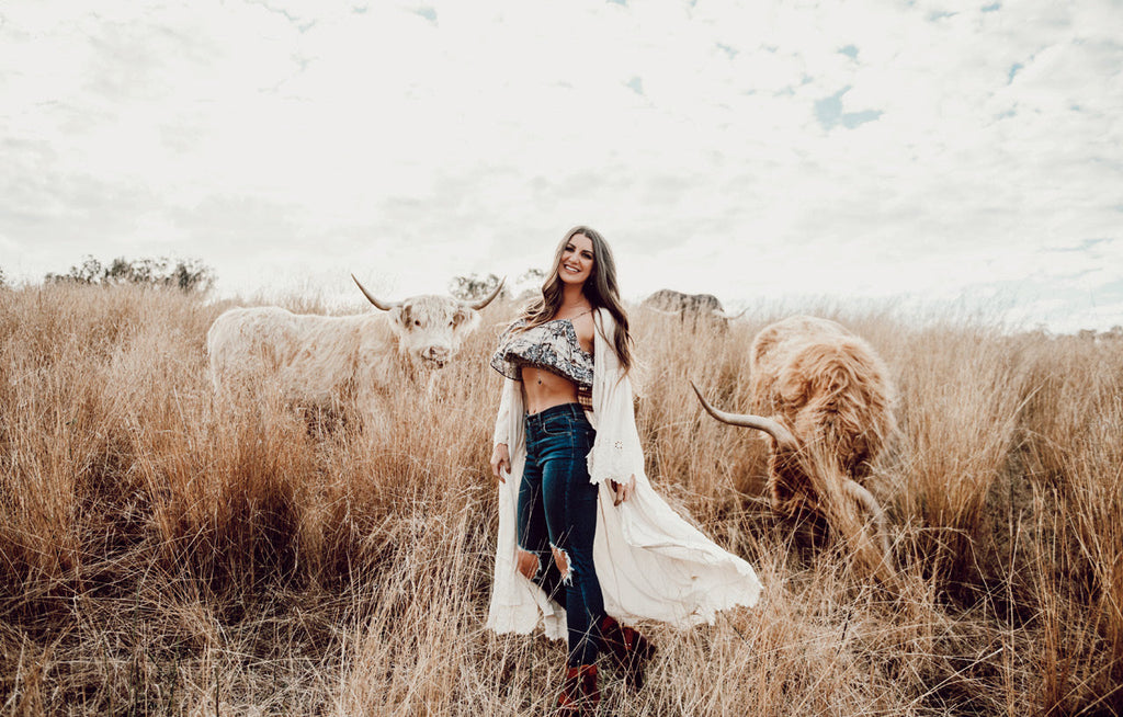 Feature Artist: Katie Brooke